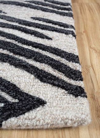 Wool Rug - 270 x 180 cm - beige