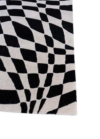 Wool Rug - 270 x 180 cm - black and white