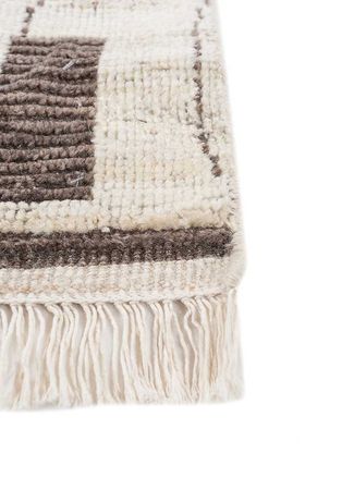 Wool Rug - 300 x 240 cm - brown