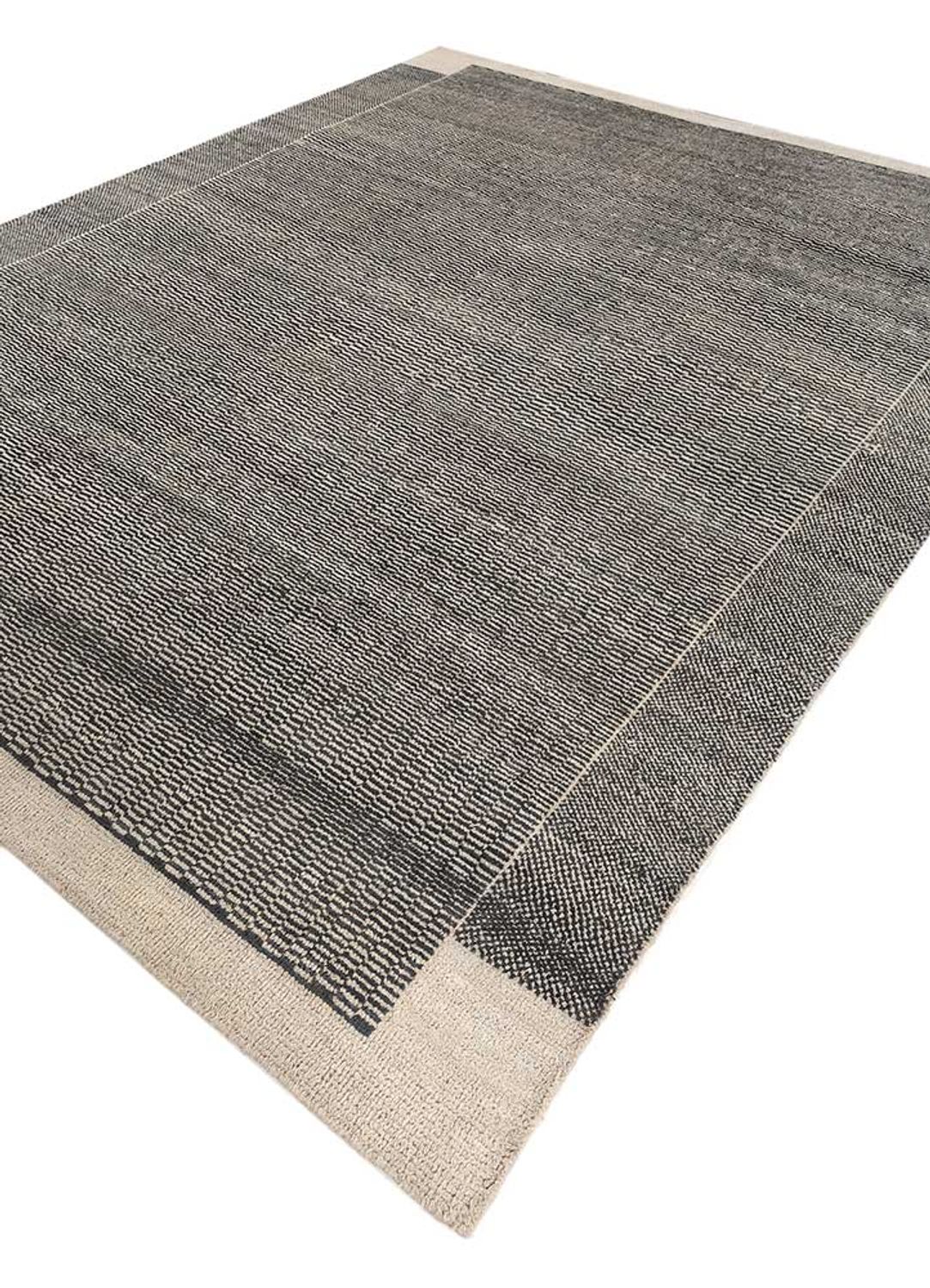 Wool Rug - 340 x 260 cm - grey