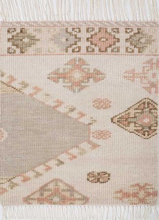 Wool Rug - 90 x 60 cm - cream