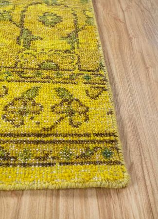 Wool Rug - 90 x 60 cm - gold