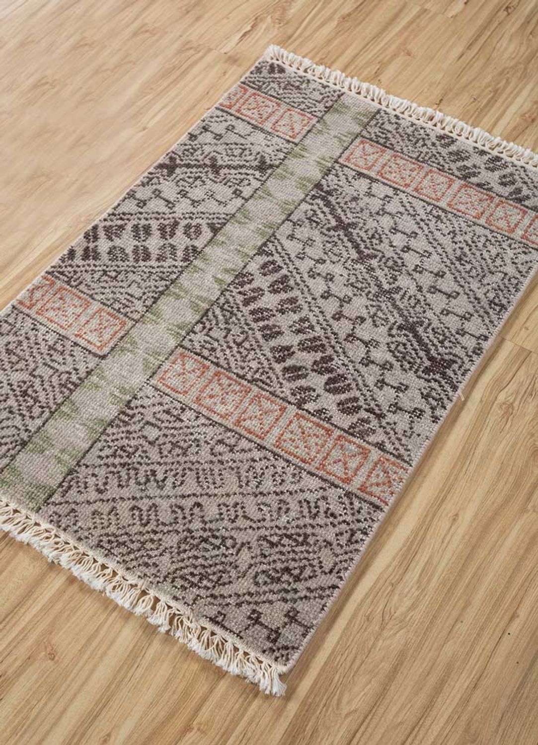 Wool Rug - 90 x 60 cm - cream