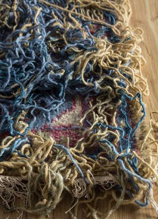 Wool Rug - 300 x 240 cm - gold