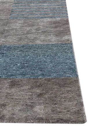 Wool Rug - 270 x 180 cm - multicolored
