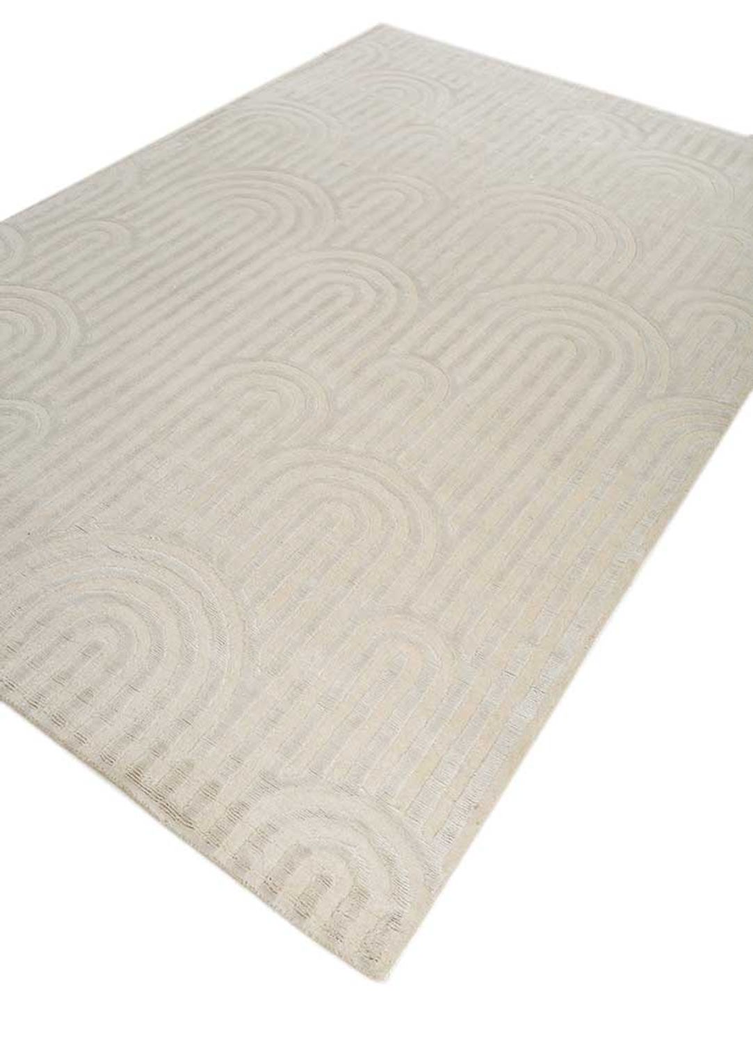 Designer Rug - 270 x 180 cm - cream