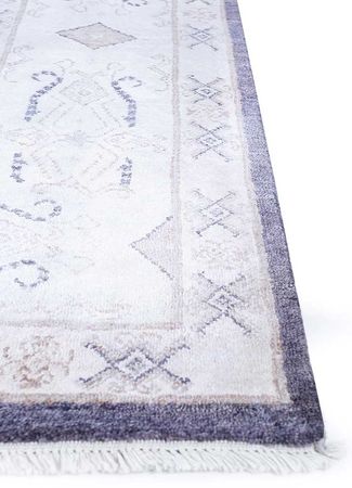 Vintage Rug - 300 x 240 cm - purple