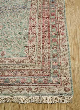 Wool Rug - 300 x 240 cm - green