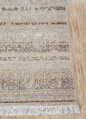 Wool Rug - 300 x 240 cm - gold