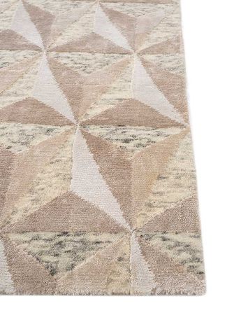 Designer Rug - 270 x 180 cm - cream