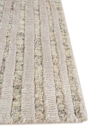 Designer Rug - 270 x 180 cm - cream
