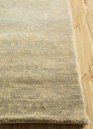Wool Rug - 270 x 180 cm - beige