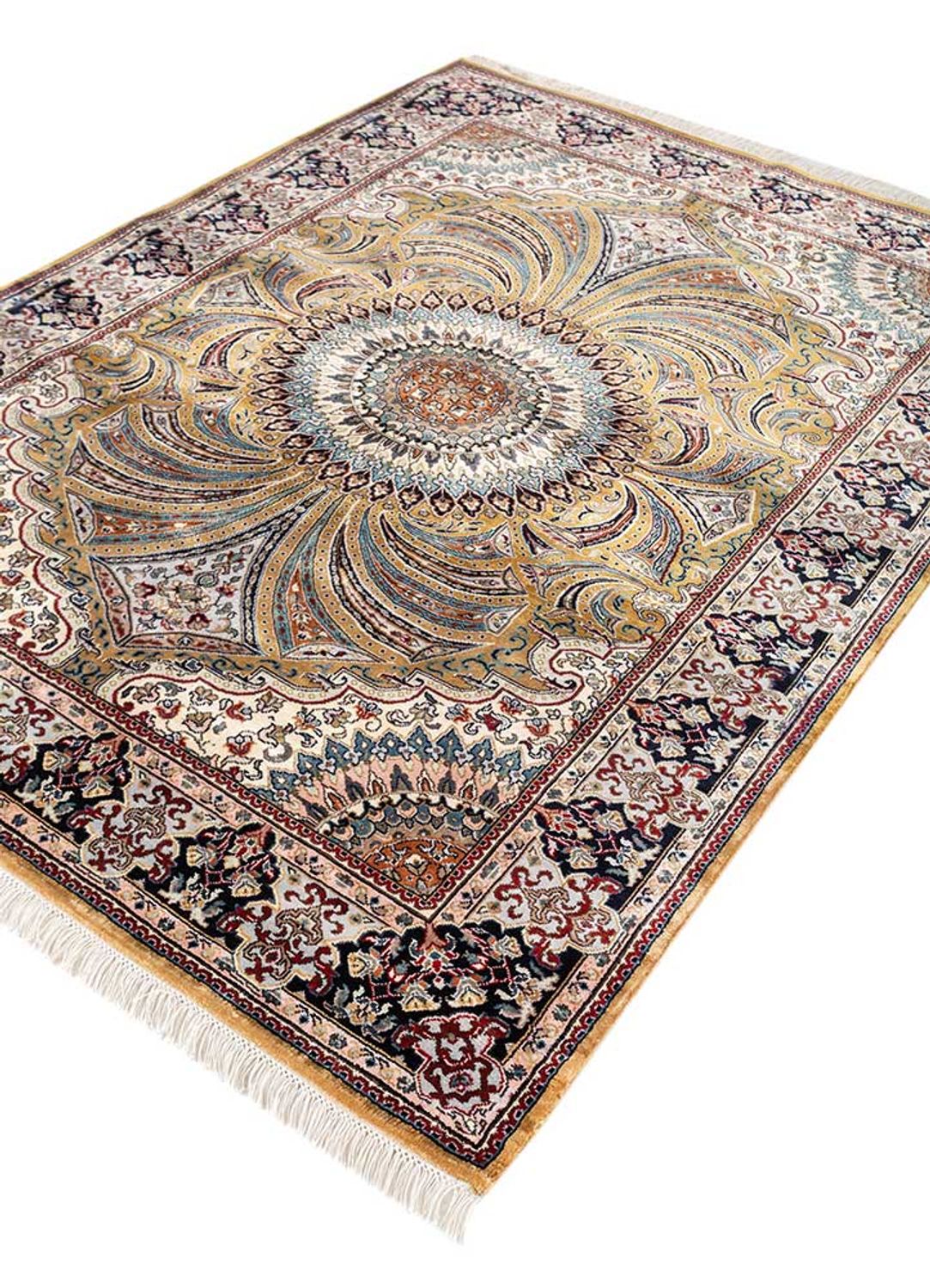 Oriental Rug - 210 x 150 cm - gold