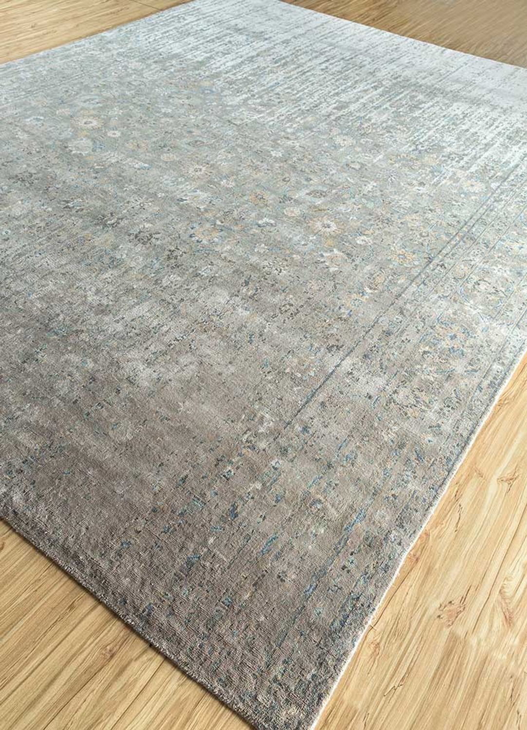 Wool Rug - 300 x 240 cm - grey