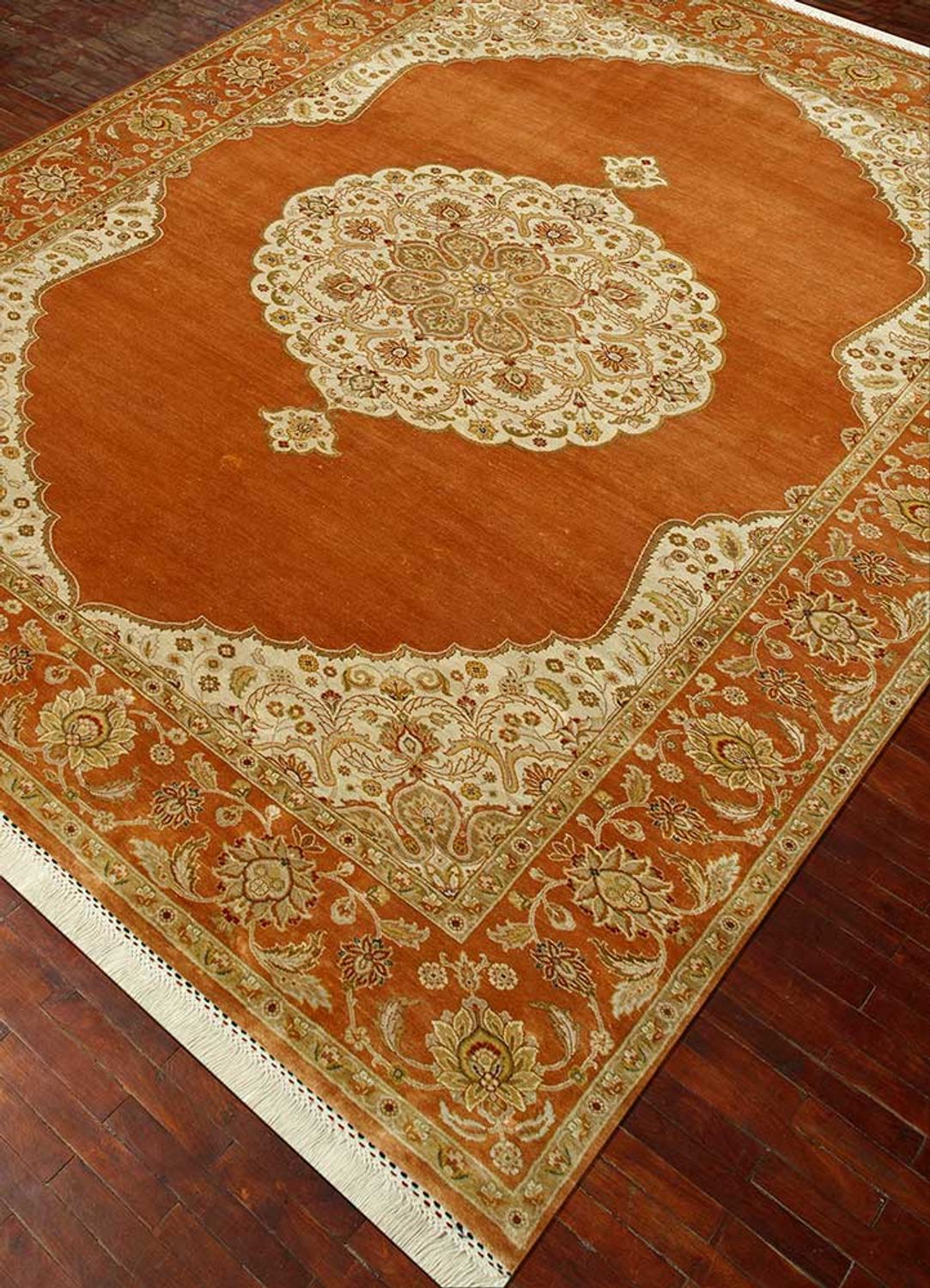 Designer Rug - 270 x 180 cm - orange