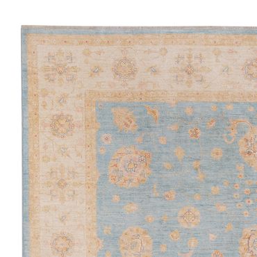 Ziegler Rug - 295 x 256 cm - light blue