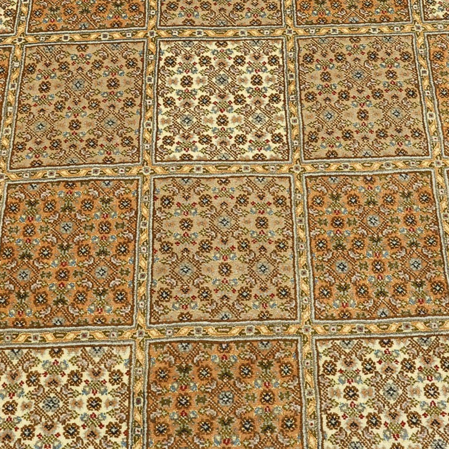 Perser Rug - Tabriz - Royal - Royal - 207 x 151 cm - dark beige
