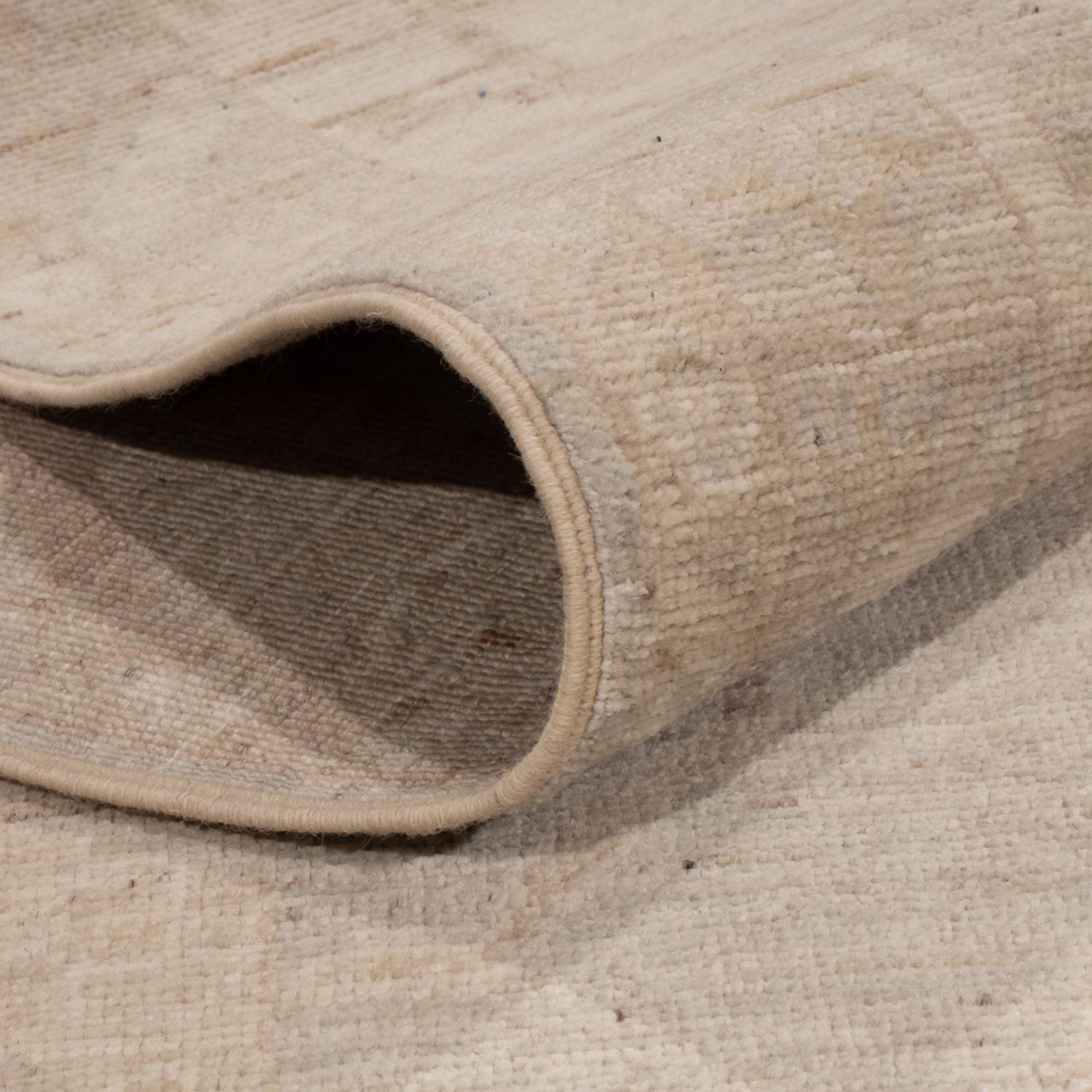 Ziegler Rug - Usak - 298 x 200 cm - cream