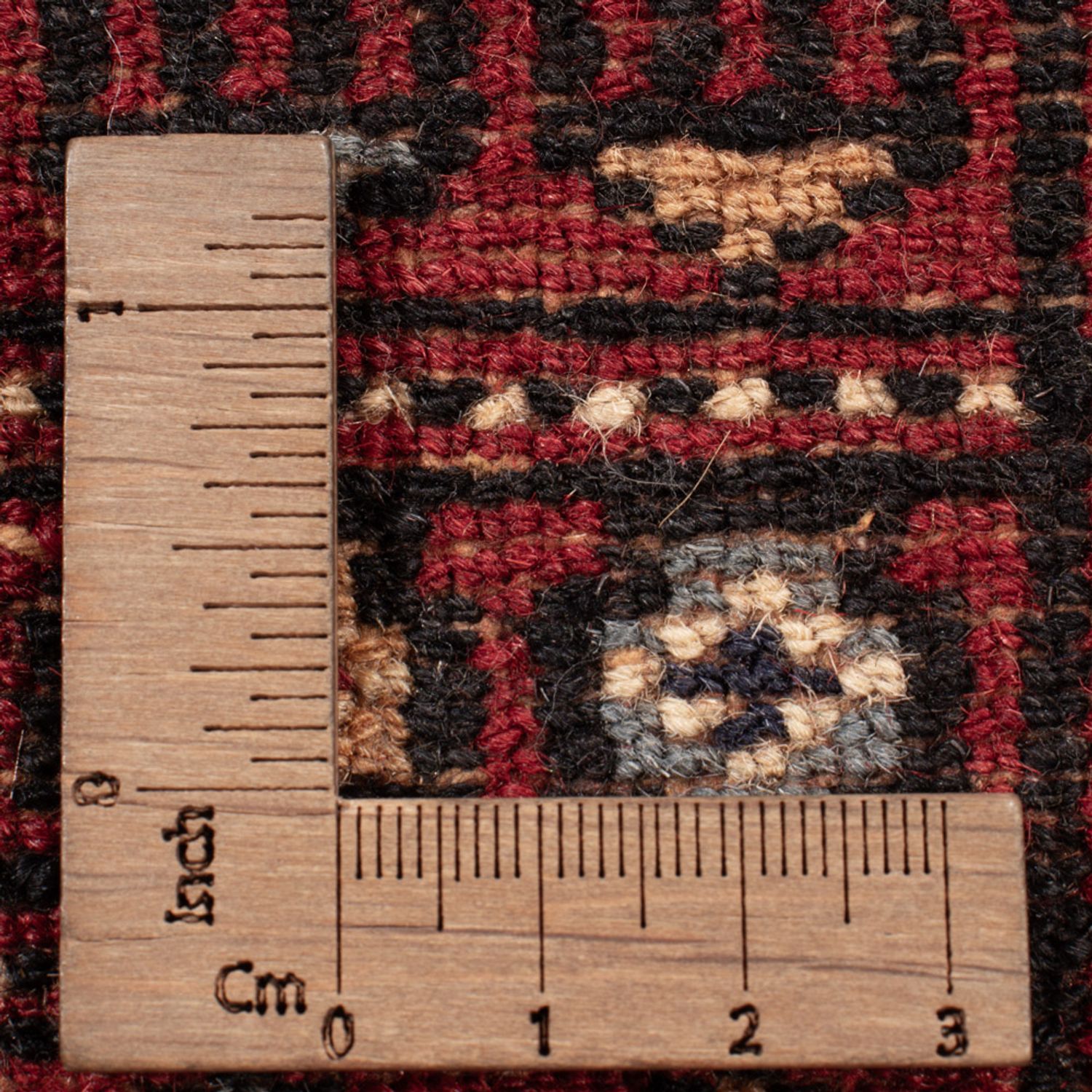 Pakistani Rug - 170 x 128 cm - red