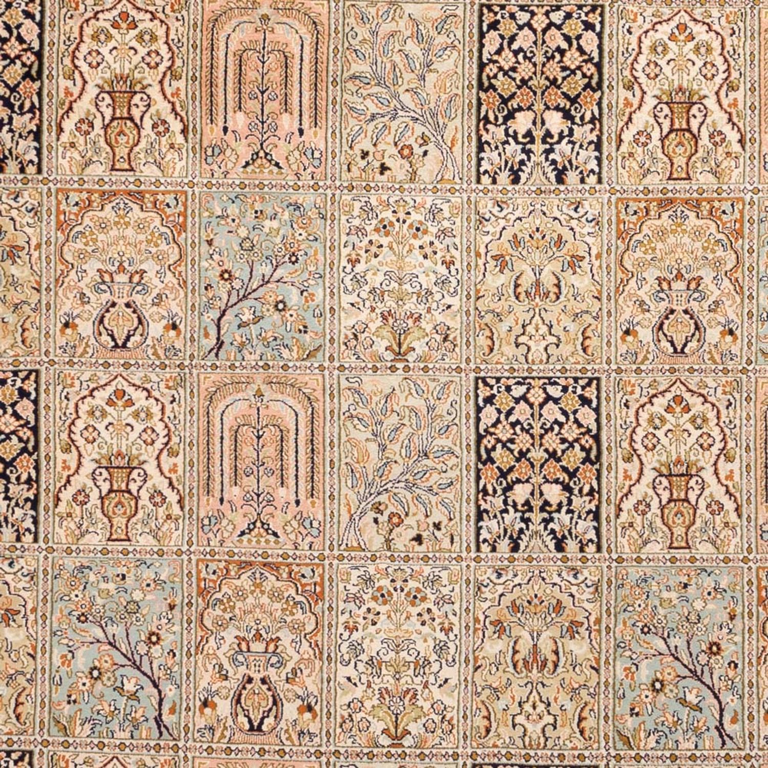Silk Rug - Kashmir Silk - 316 x 220 cm - dark beige