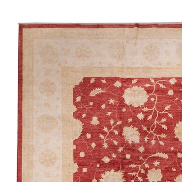 Ziegler Rug square  - 491 x 405 cm - red