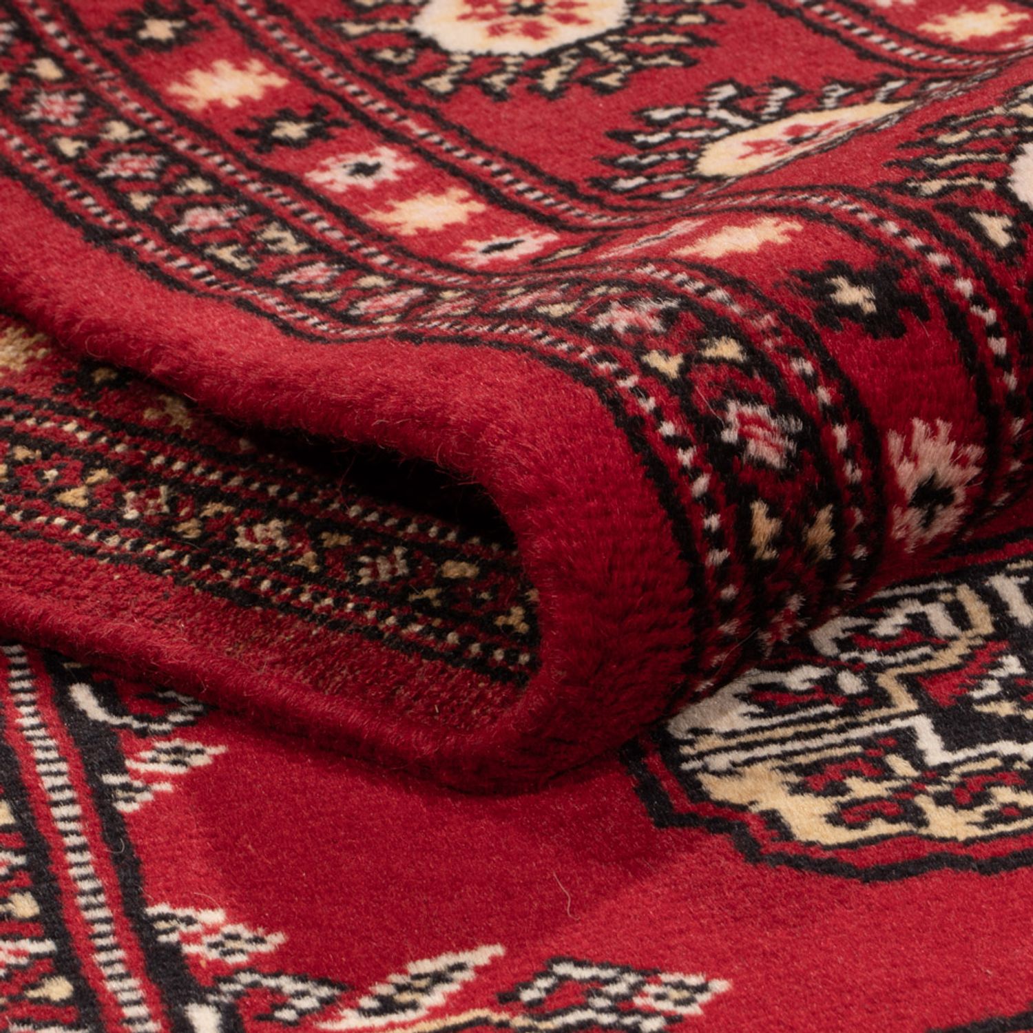 Pakistani Rug - 244 x 154 cm - red